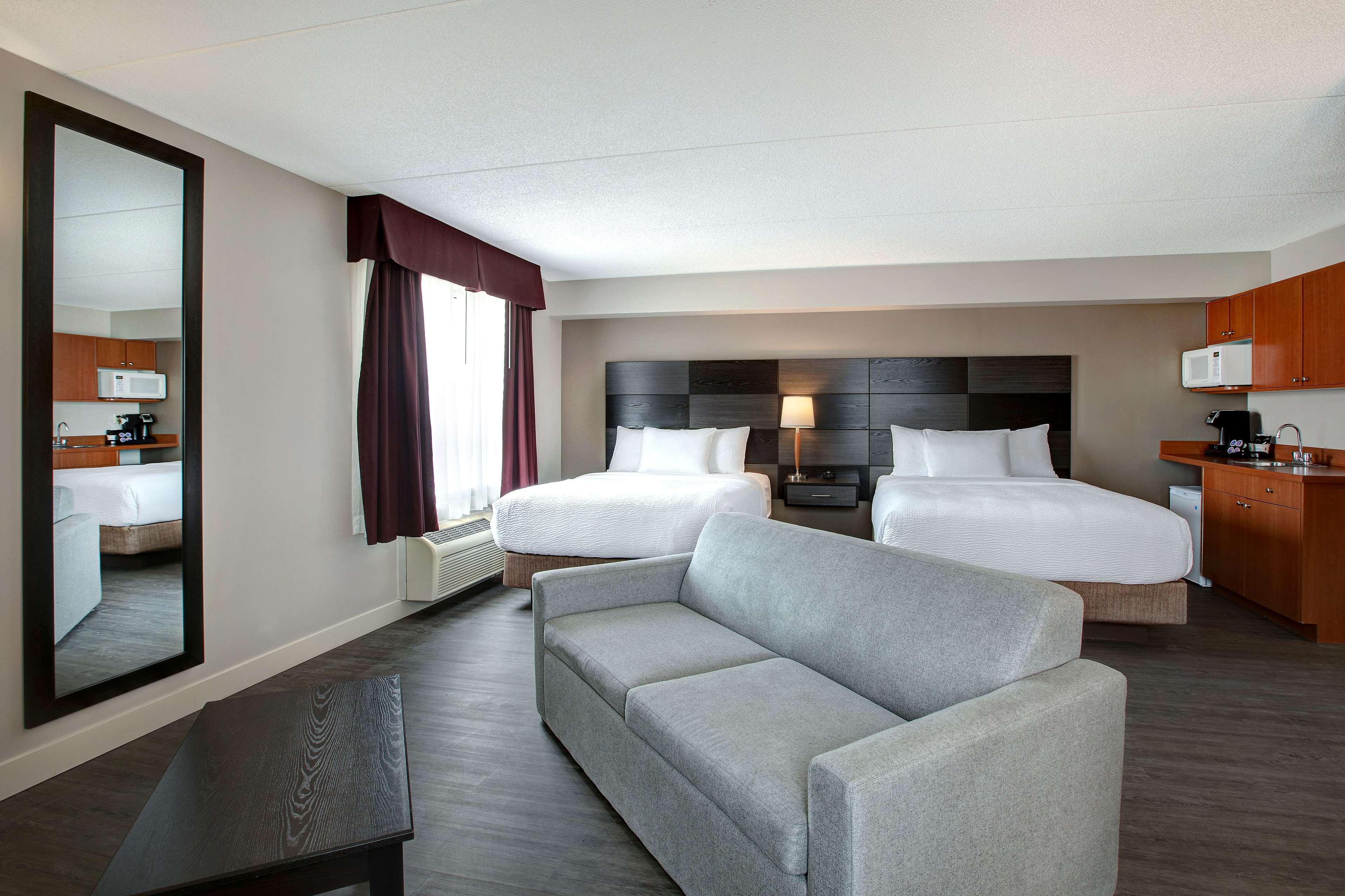 Days Inn & Suites By Wyndham Collingwood Zewnętrze zdjęcie