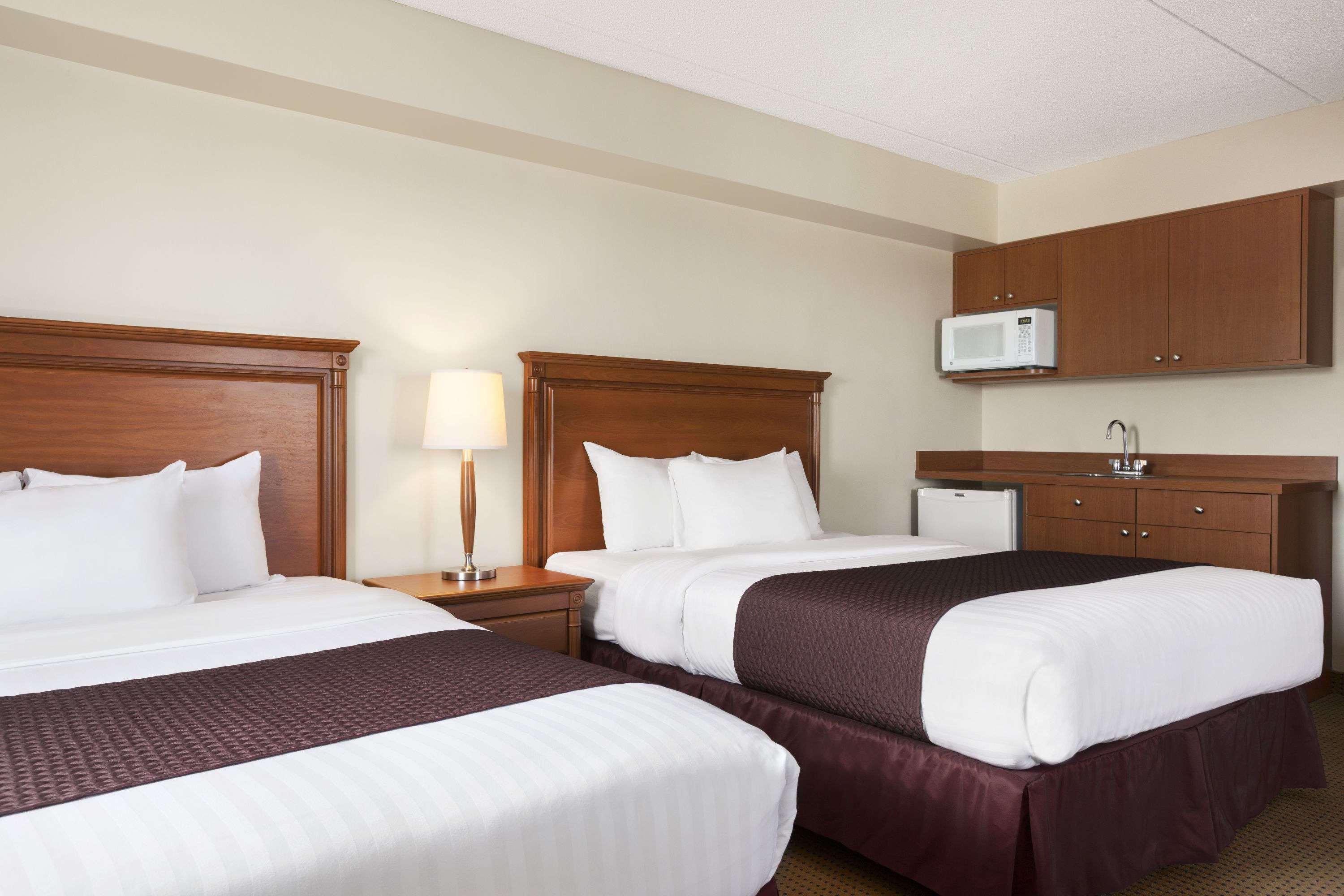 Days Inn & Suites By Wyndham Collingwood Zewnętrze zdjęcie