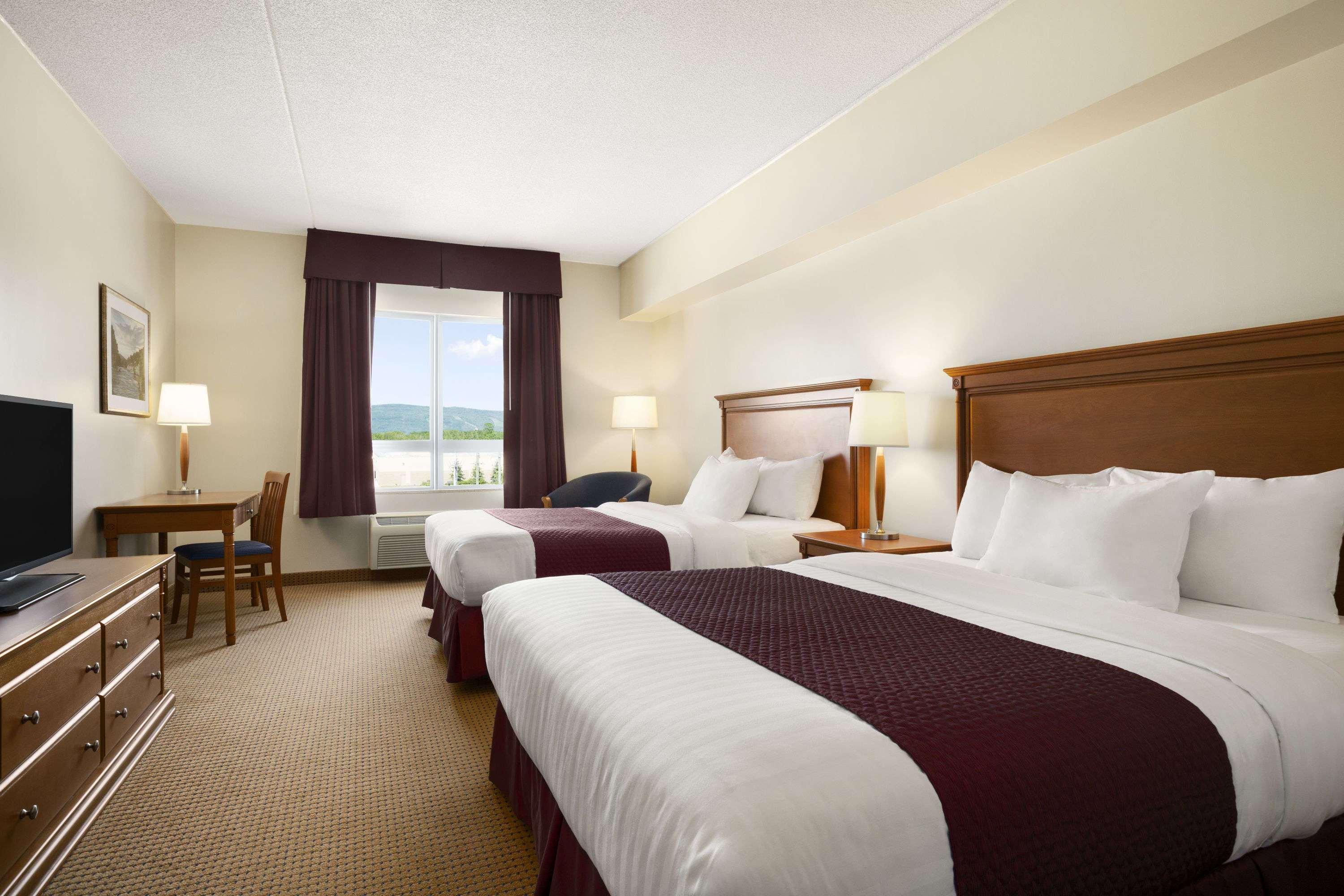 Days Inn & Suites By Wyndham Collingwood Zewnętrze zdjęcie