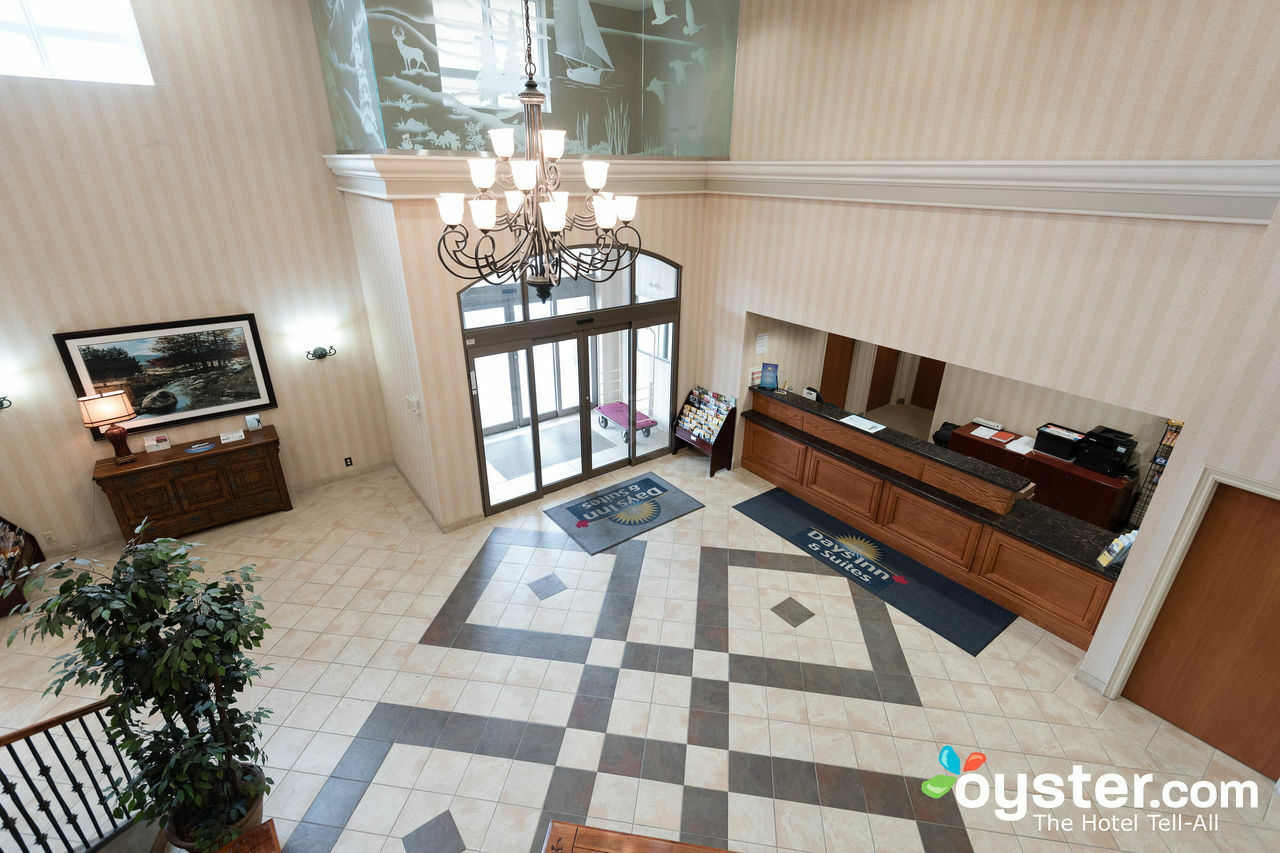 Days Inn & Suites By Wyndham Collingwood Zewnętrze zdjęcie
