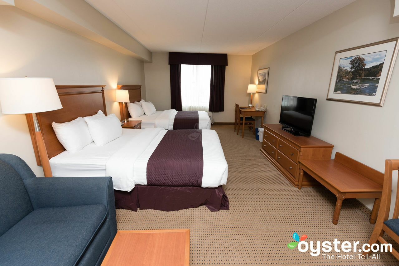 Days Inn & Suites By Wyndham Collingwood Zewnętrze zdjęcie